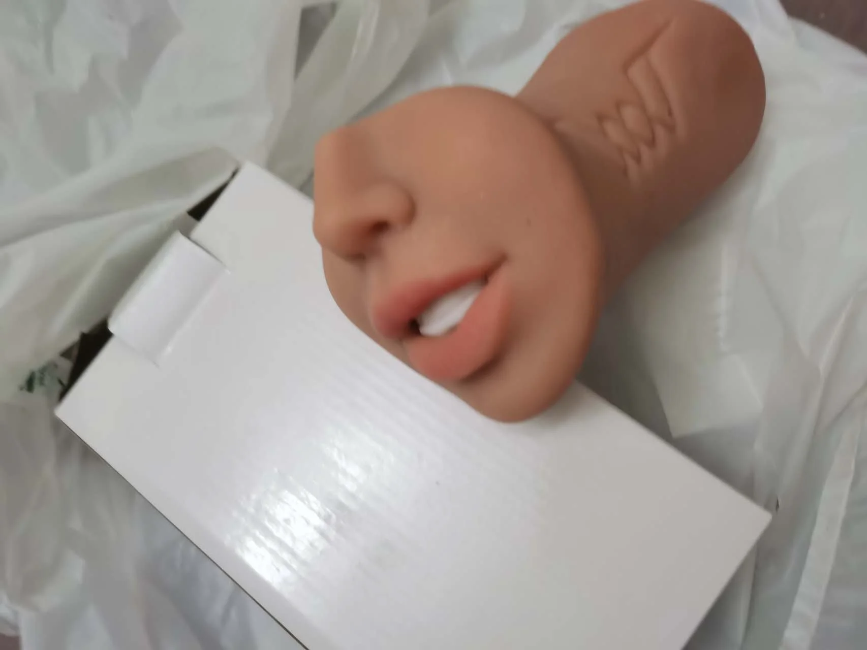 Carlos R review photo 2 for Triple Channel Masturbator 580g UAE – Multi Texture Soft Sleeve